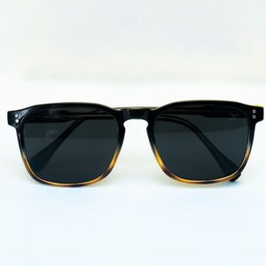 Black Tortoise Classic Square Sunglass